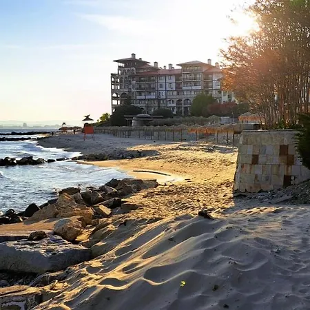 Patrick's - Garden Of Eden - Sea View Апартамент
